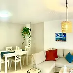 'your Home-los Abrigos-tenerife' アパート