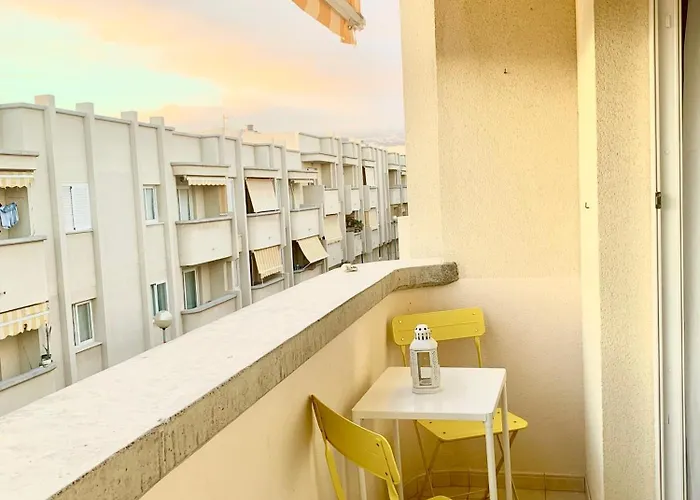 アパート 'your Home-los Abrigos-tenerife'