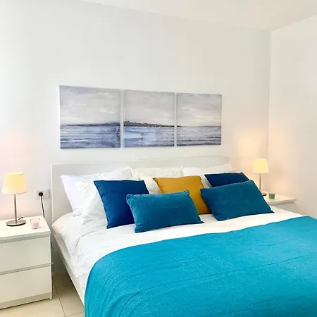 'your Home-los Abrigos-tenerife' شقة